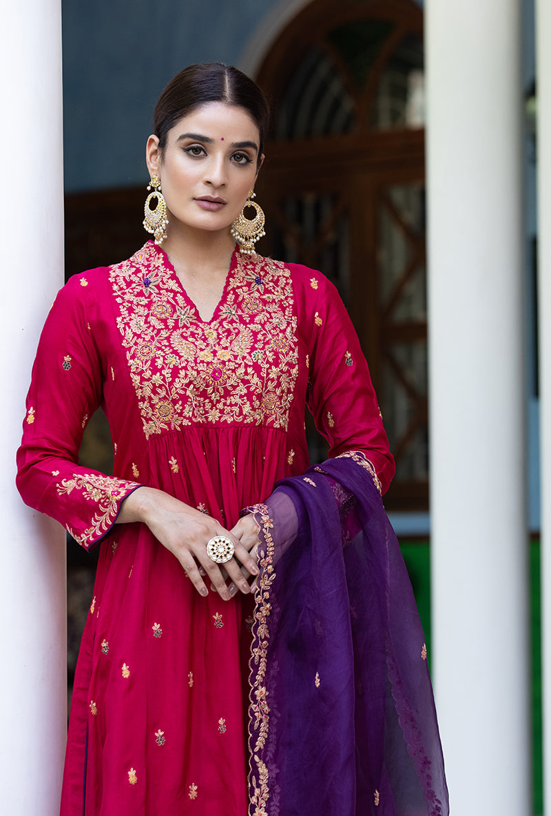 Pink Kairi Buta Front Pleat Zeenat Kurta Set