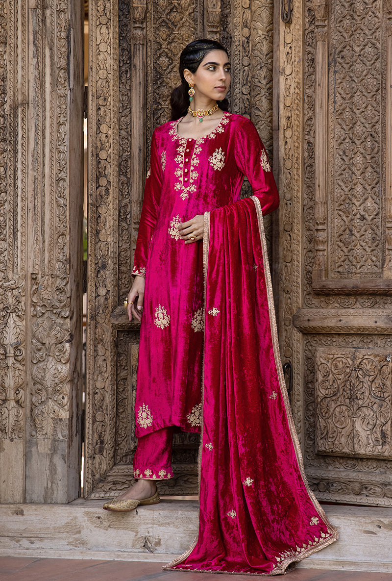 Rani Pink Velvet Classic Falak Kurta Set