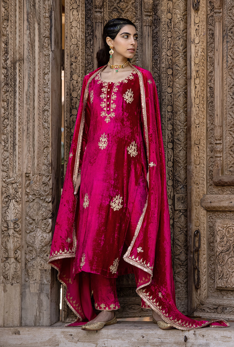 Rani Pink Velvet Classic Falak Kurta Set