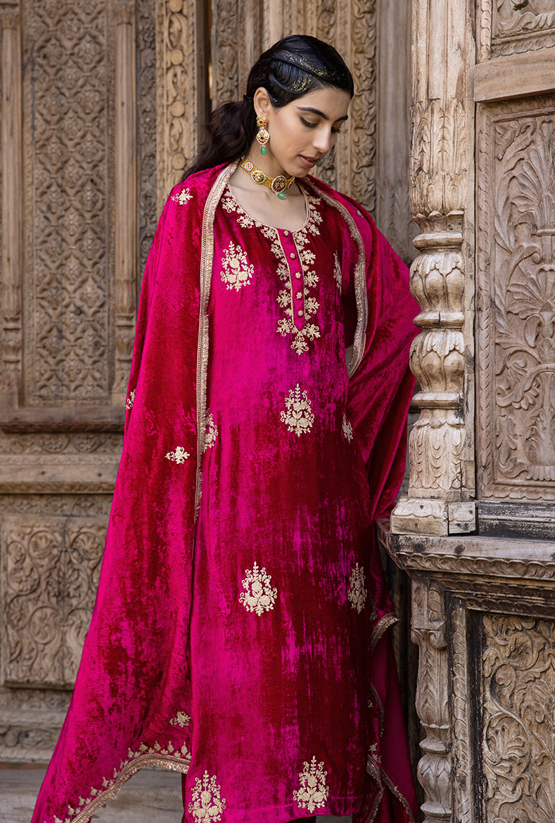Rani Pink Velvet Classic Falak Kurta Set