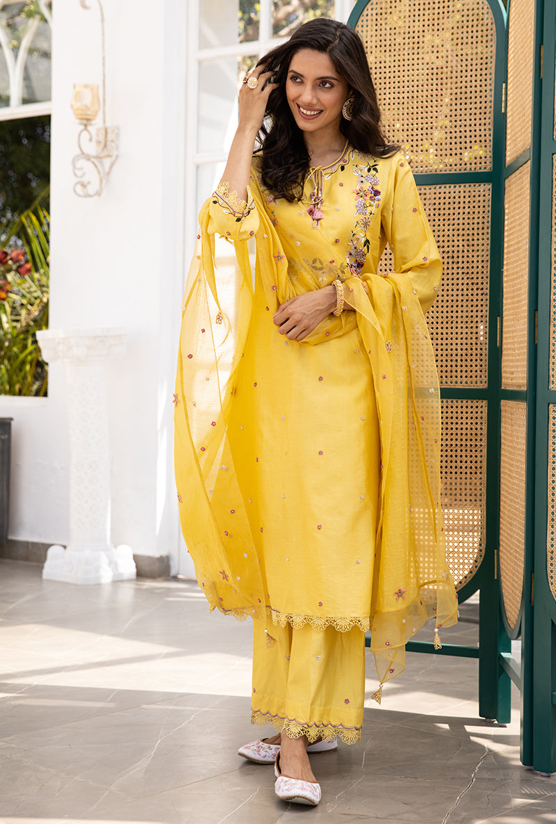 Yellow French Knot Handkerchief Suhaani Kurta Set