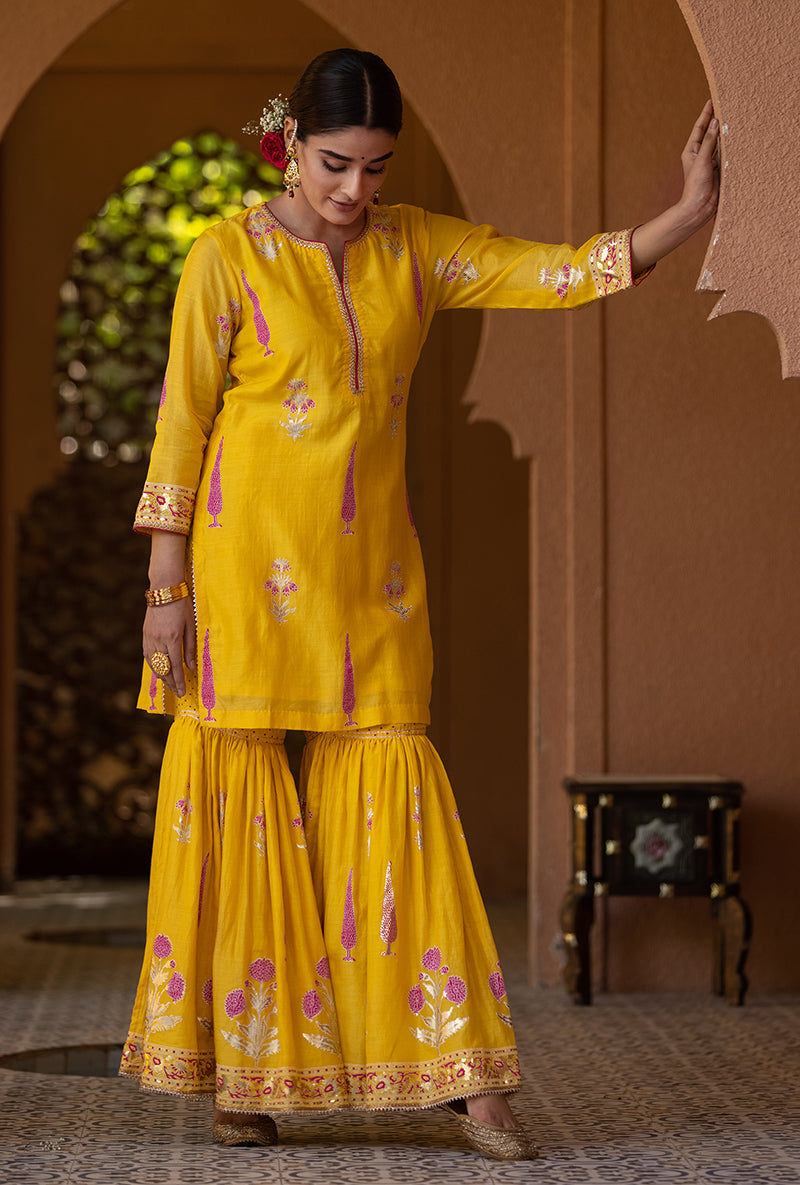 Yellow Nayaab Gharara Set