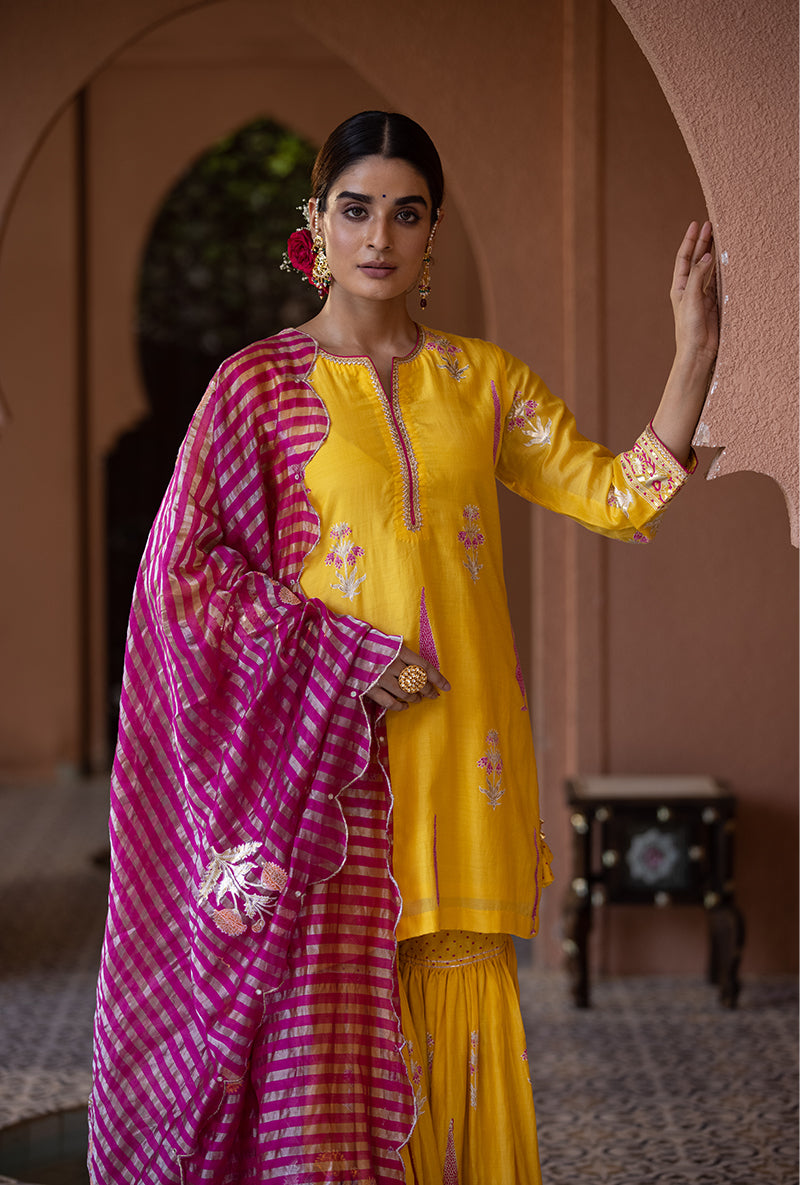 Yellow Nayaab Gharara Set