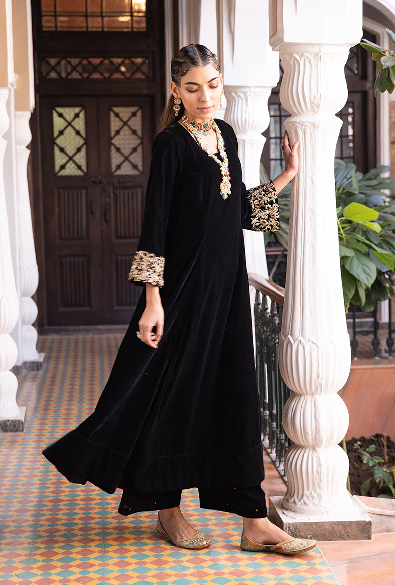 Black Heavy Cuff A-line Velvet Aarzoo Kurta Set