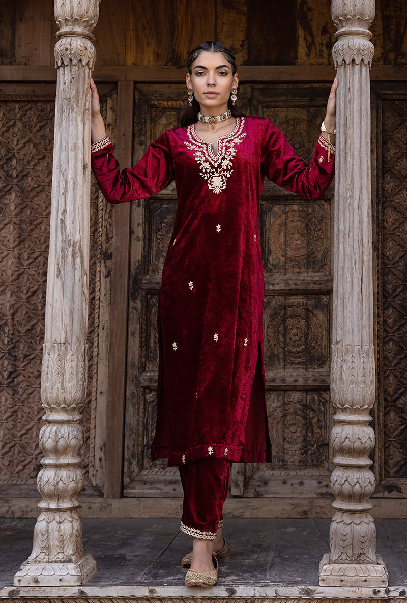 Maroon Velvet Heavy Neck Falak Kurta Set