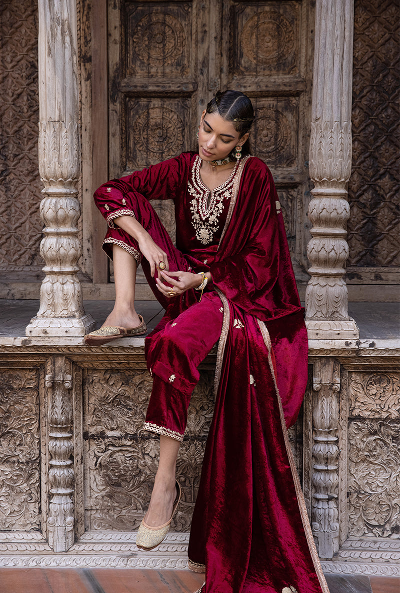 Maroon Velvet Heavy Neck Falak Kurta Set
