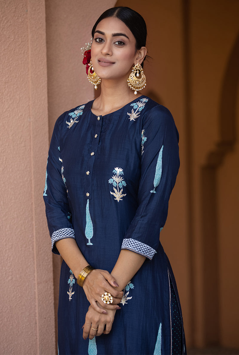 Navy Straight Nayaab Kurta Set