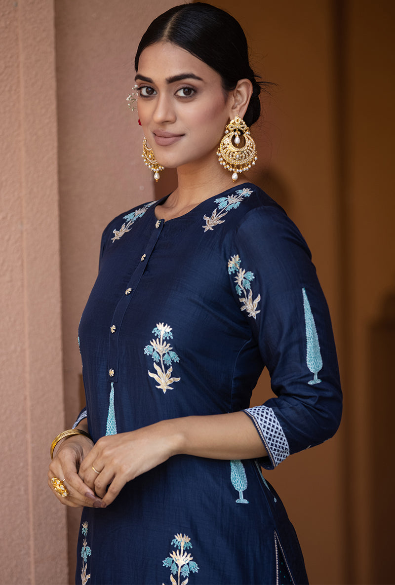 Navy Straight Nayaab Kurta Set