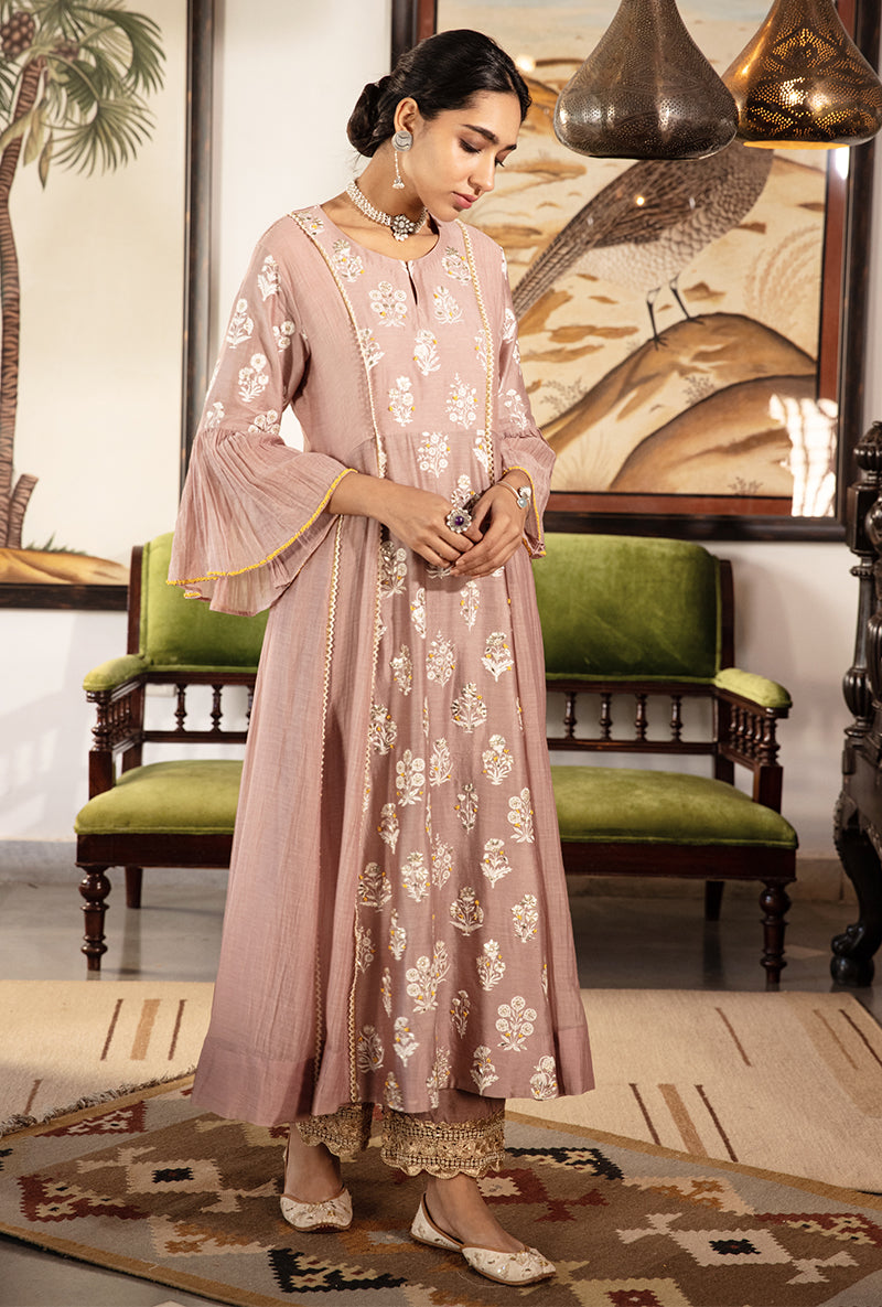 Onion Pink Thread Work With Sequins And Pearl Kurta Set