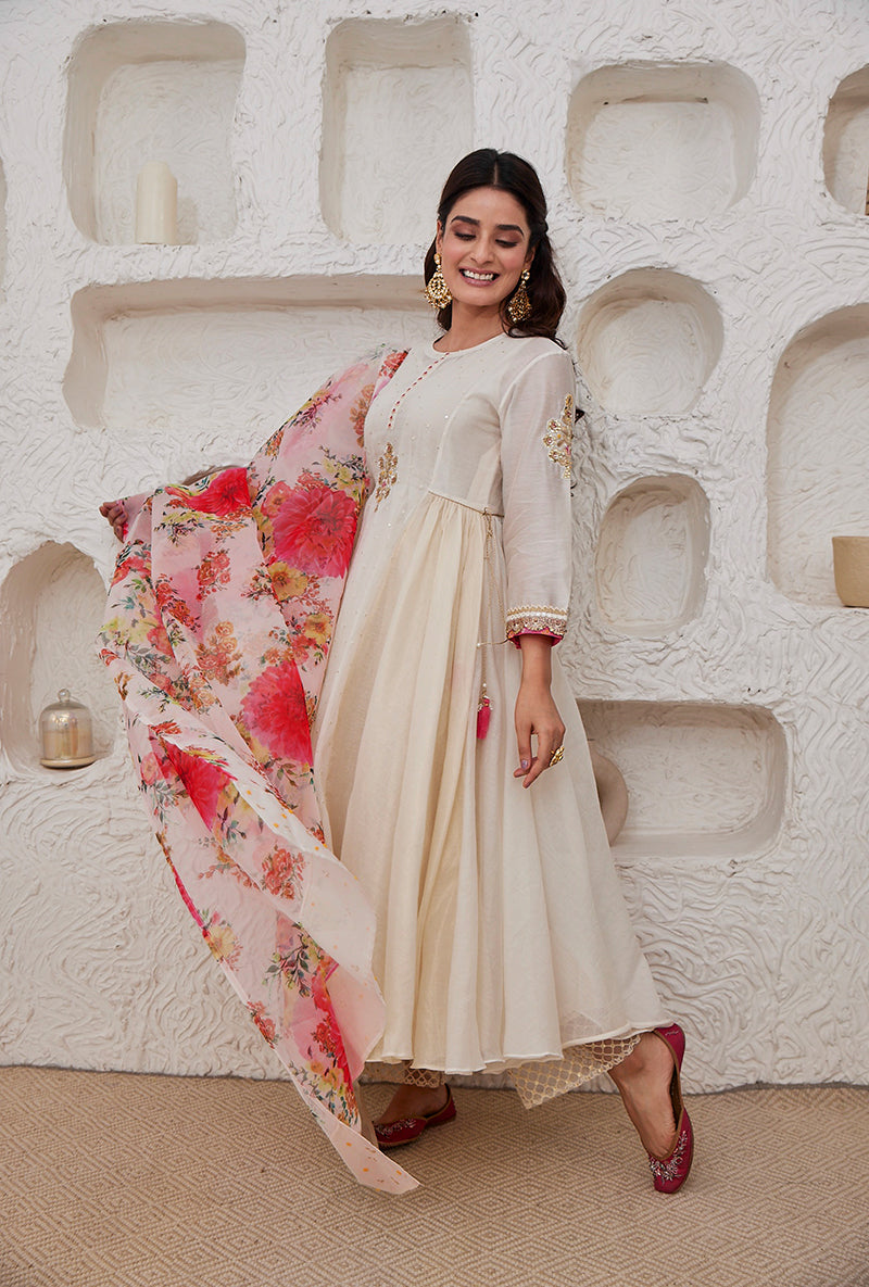 Ivory Side Tie Up Gota Work Kurta Set