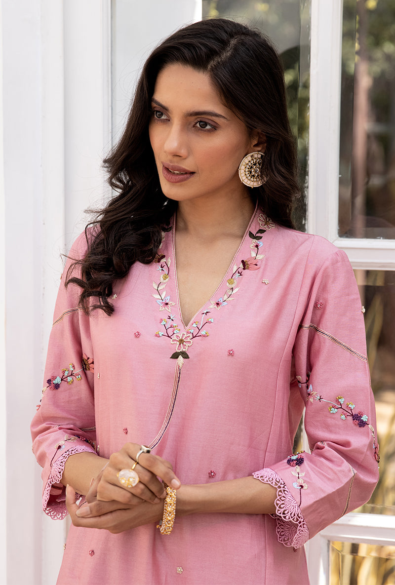 Pink French Knot Pocket Style Suhaani Kurta Set