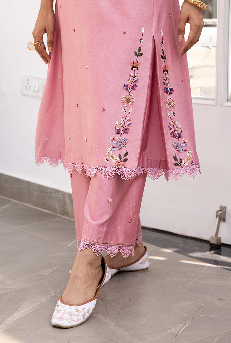 Pink French Knot Pocket Style Suhaani Kurta Set