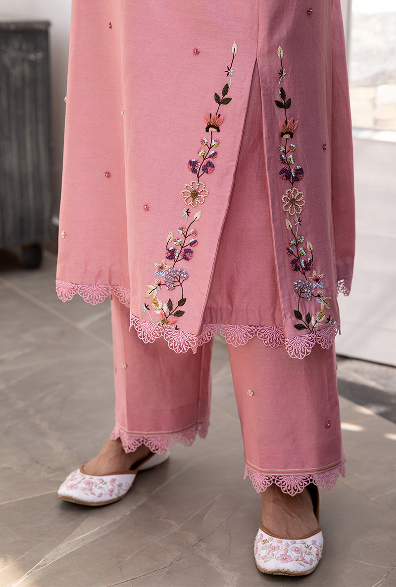 Pink French Knot Pocket Style Suhaani Kurta Set