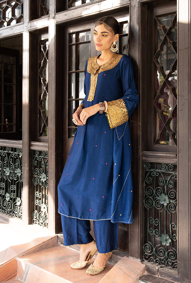 Blue Heavy Pitta Neck & Marodi Sleeves Sunehri Kurta Set