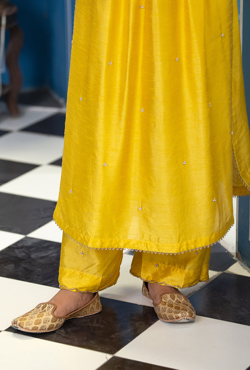 Yellow Front Pleat Ameera Kurta Set
