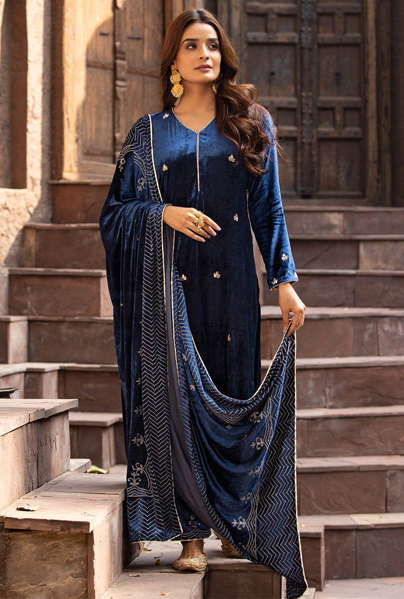 Navy Leaf Embroidery Ruhaani Kurta Set