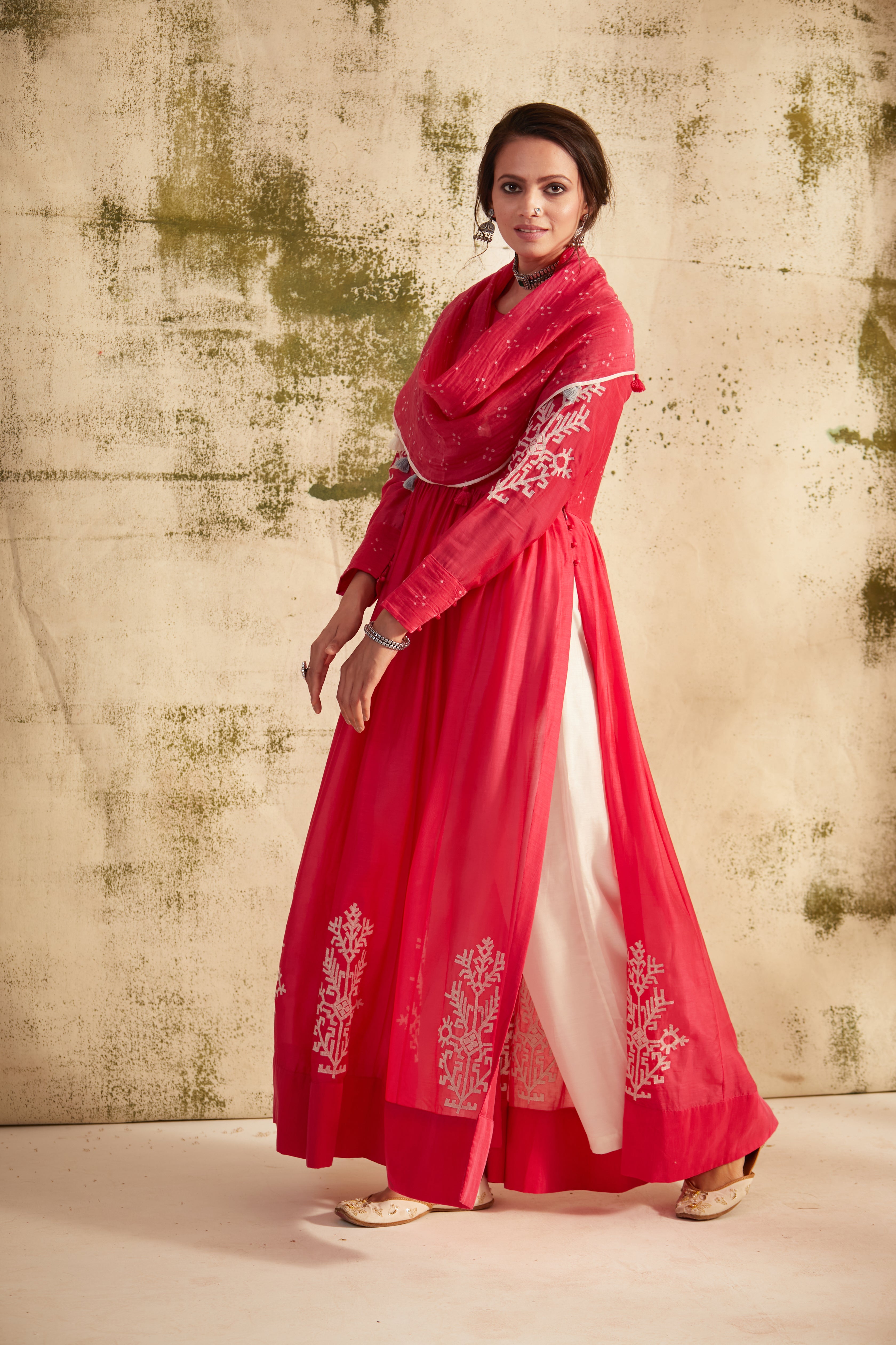 Rani Pink Side Slit Kali Inaya Kurta Set