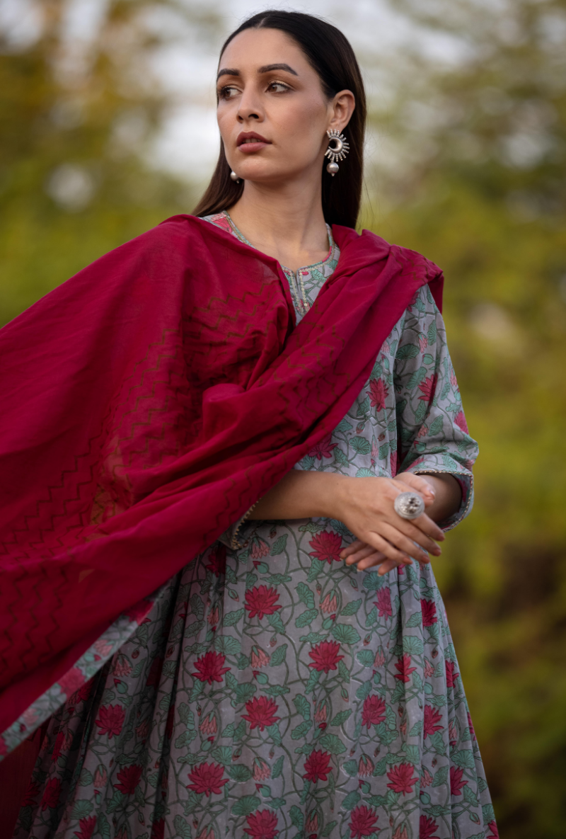Grey/Red Pankhuri Anarkali Kurta Set