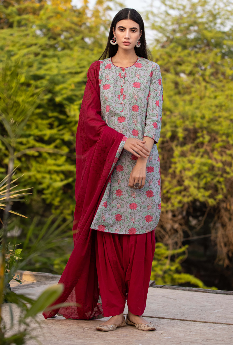 Grey/Red Pankhuri Salwar Kurta Set