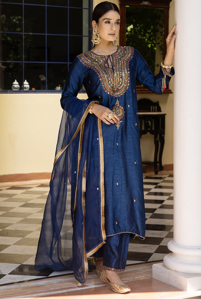 Blue Resham And Zardozi Heavy-Neck Aayat Kurta Set