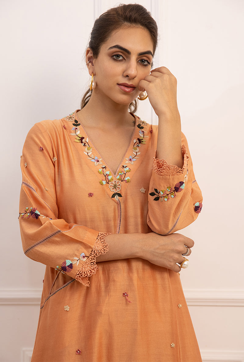 Peach French Knot Pocket Style Suhaani Kurta Set