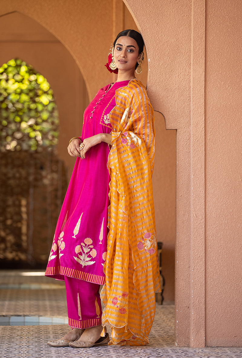 Rani Pink A-line Nayaab Kurta Set