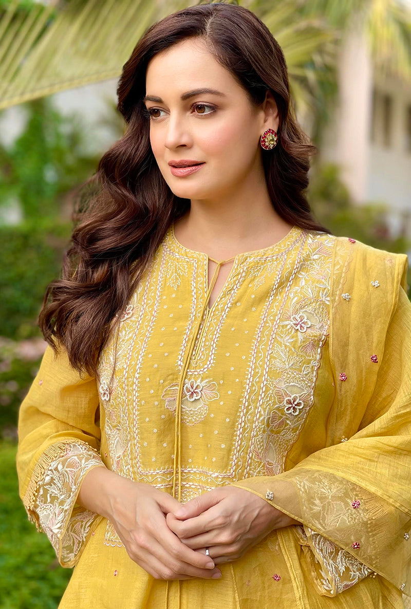 Dia Mirza In Yellow Thread Jaal Square Neck Aafreen Kurta Set