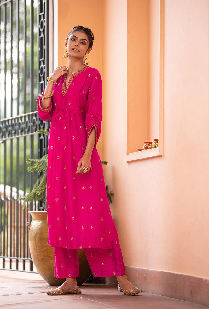 Fuschia Classic Sitara Husna Kurta Set
