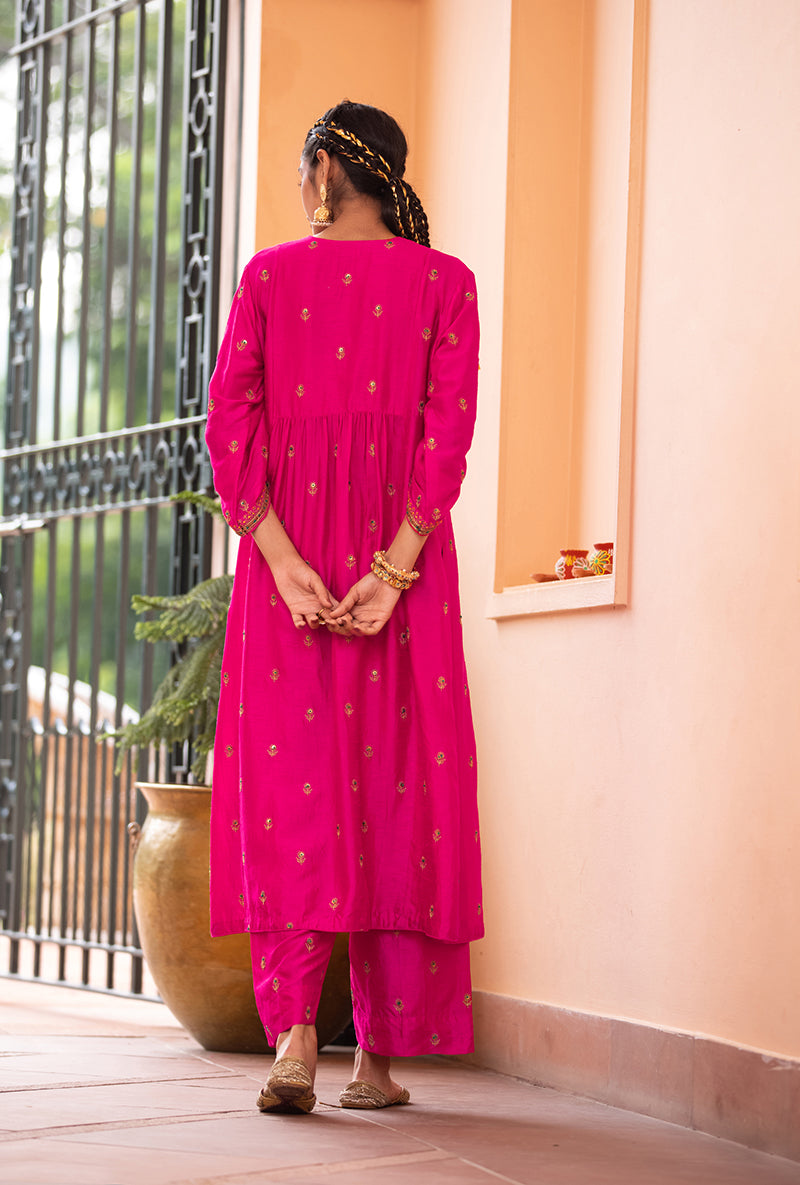 Fuschia Classic Sitara Husna Kurta Set