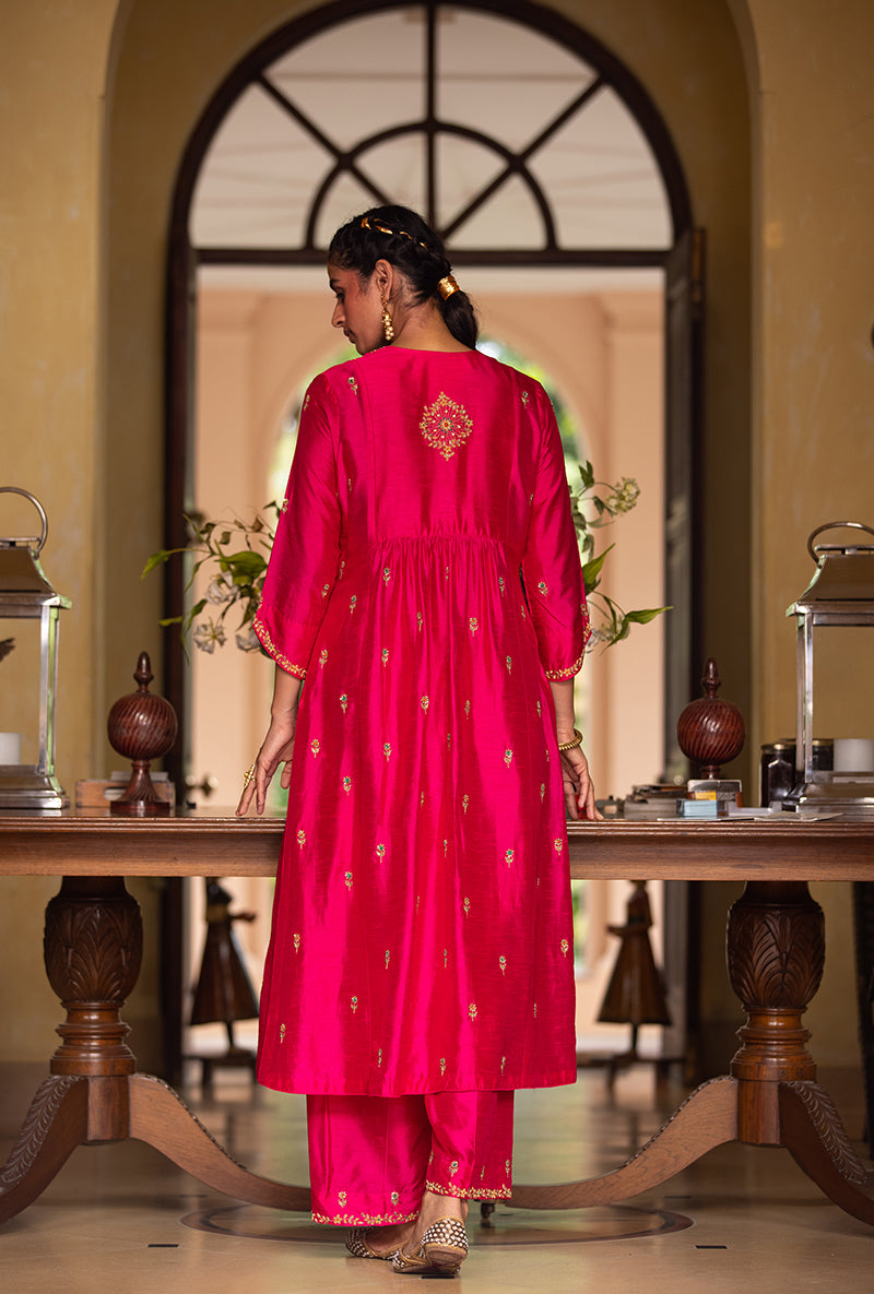 Fuschia Zardozi Sitara Husna Kurta Set