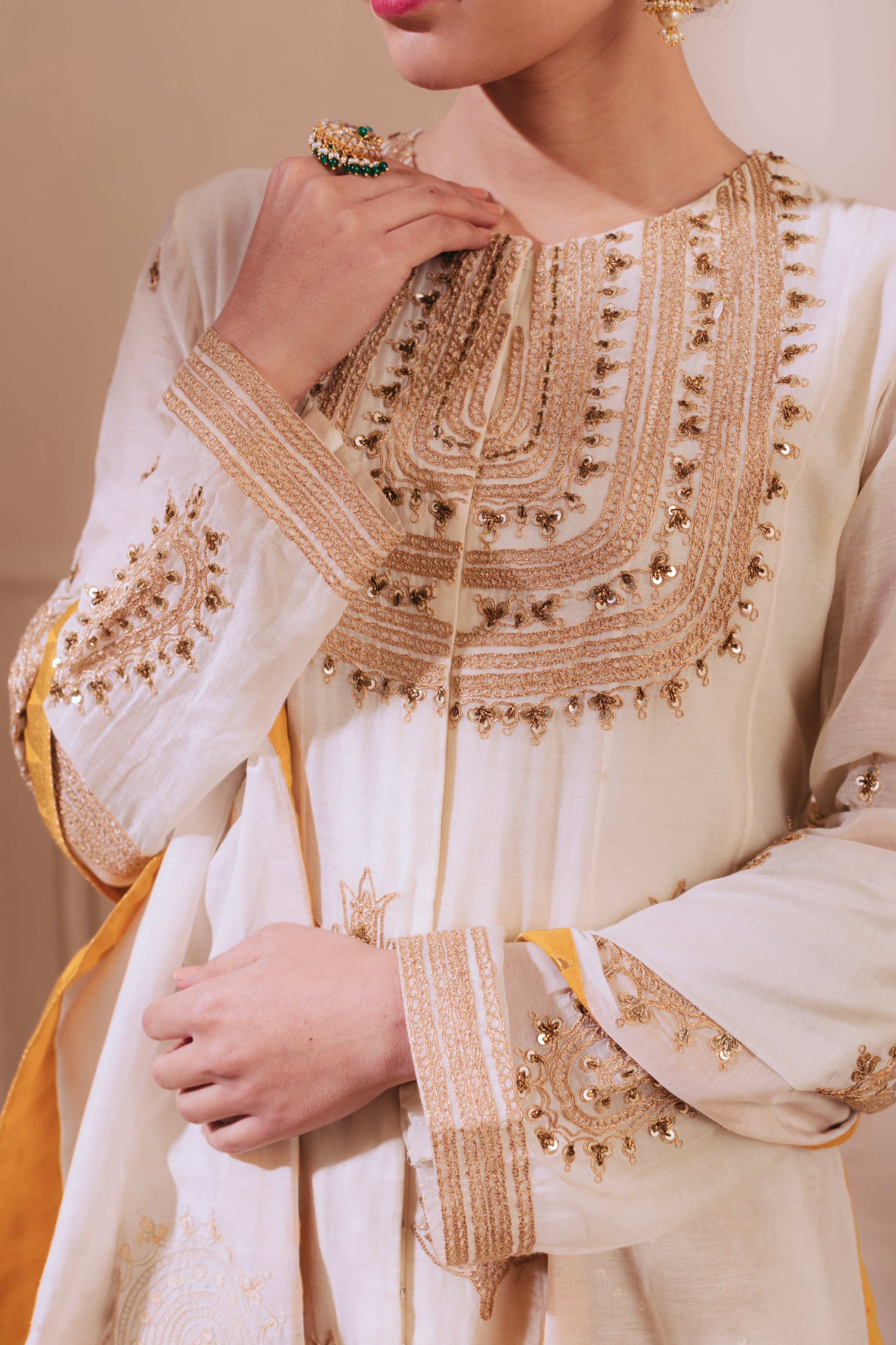 Ivory Roop Kurta Set