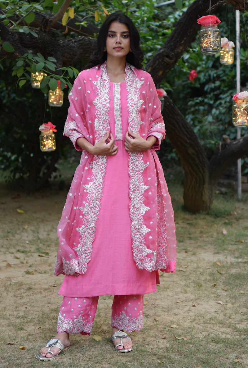 Pink Scallop Pitten Kurta Set