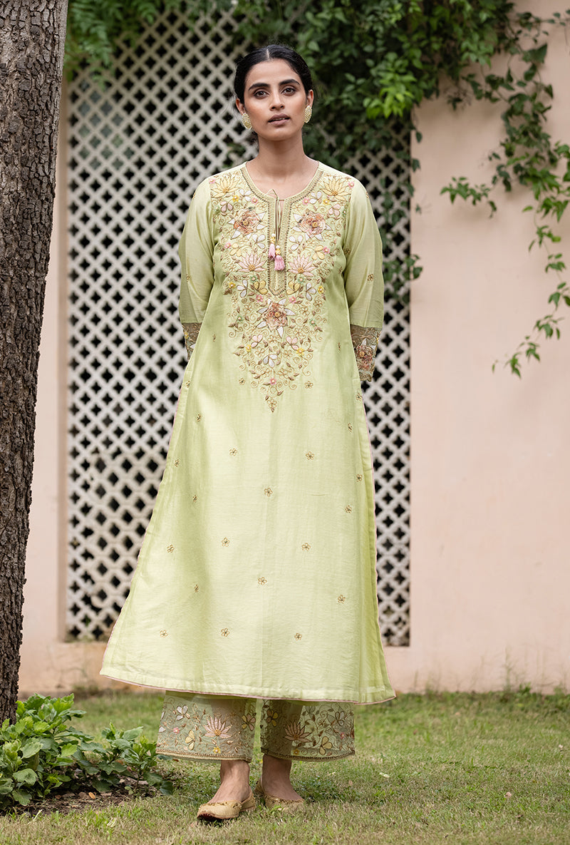 Pista Applique Heavy Baano Kurta Set