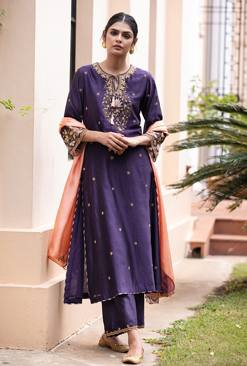 Purple Light Yoke Applique Baano Kurta Set