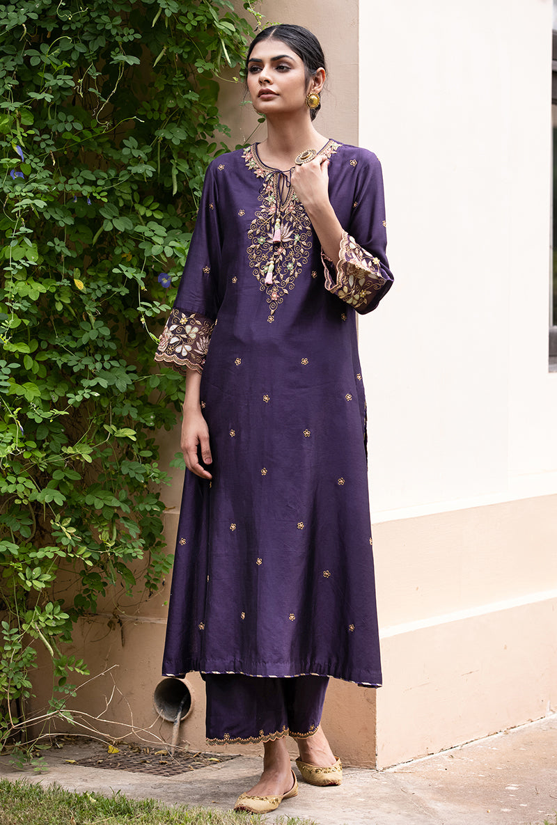 Purple Light Yoke Applique Baano Kurta Set