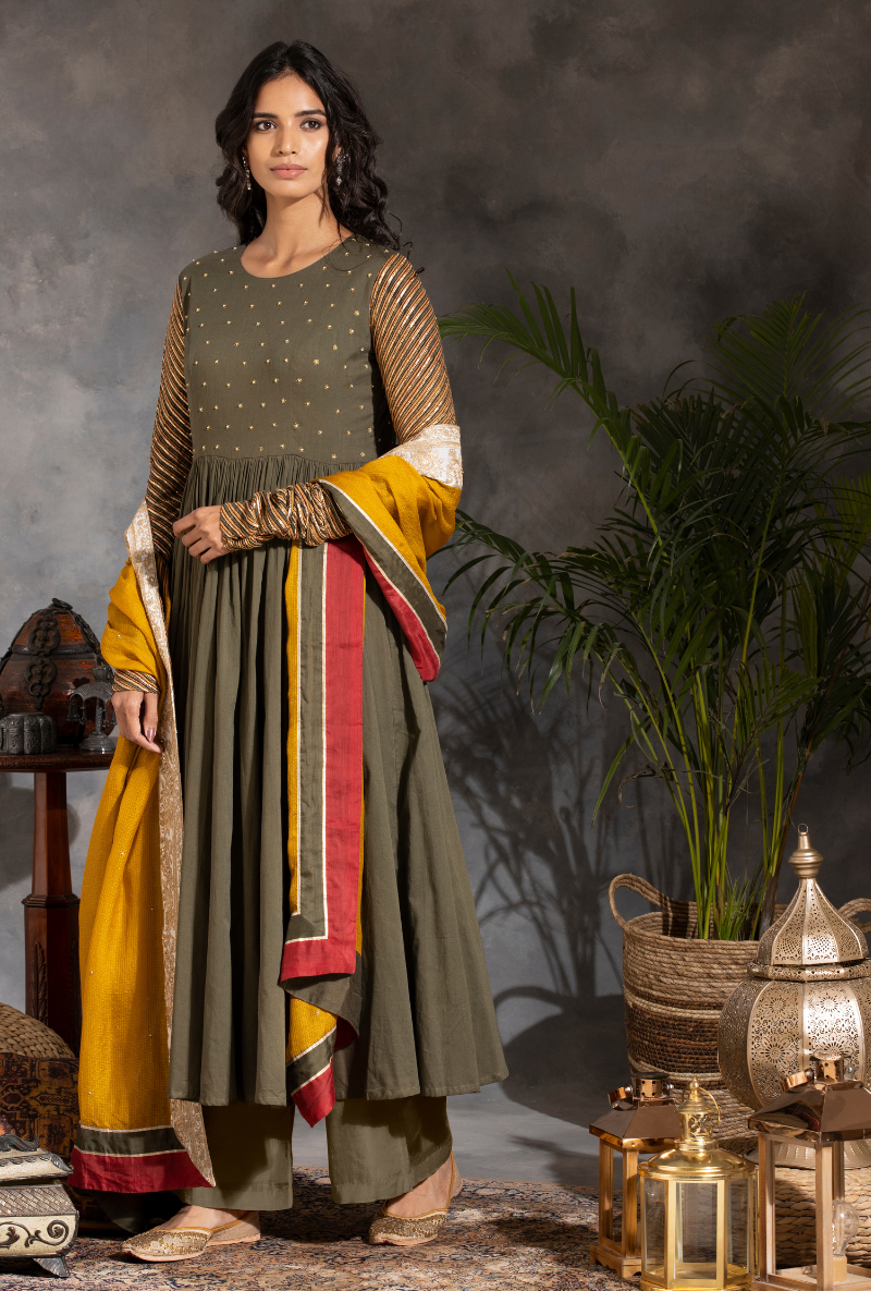 Saanjh Green Sitara Yolk Anarkali Set