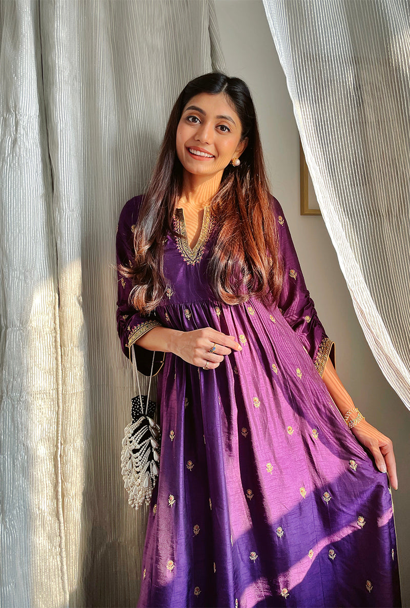 Srishti Agarwal In Purple Gold Sitara Set