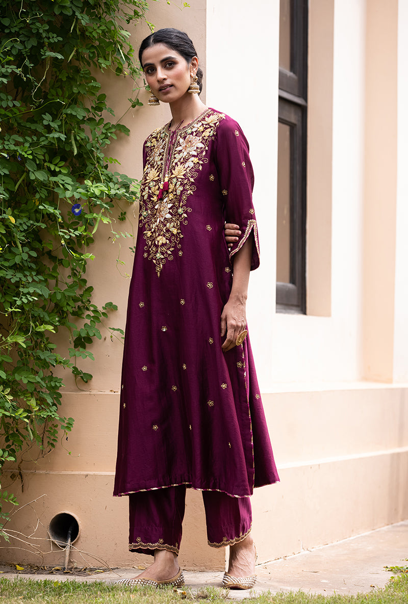 Wine Applique Classic Yoke Baano Kurta Set