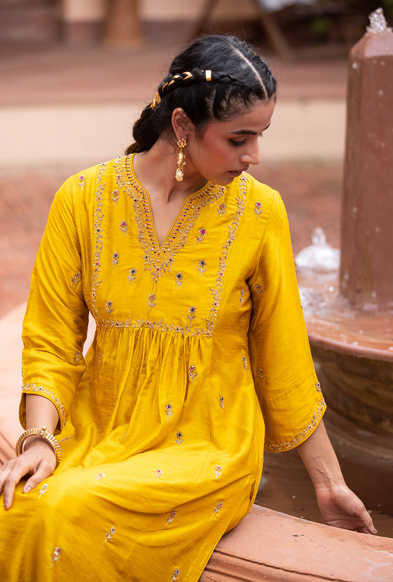 Yellow Zardozi Sitara Husna Kurta Set