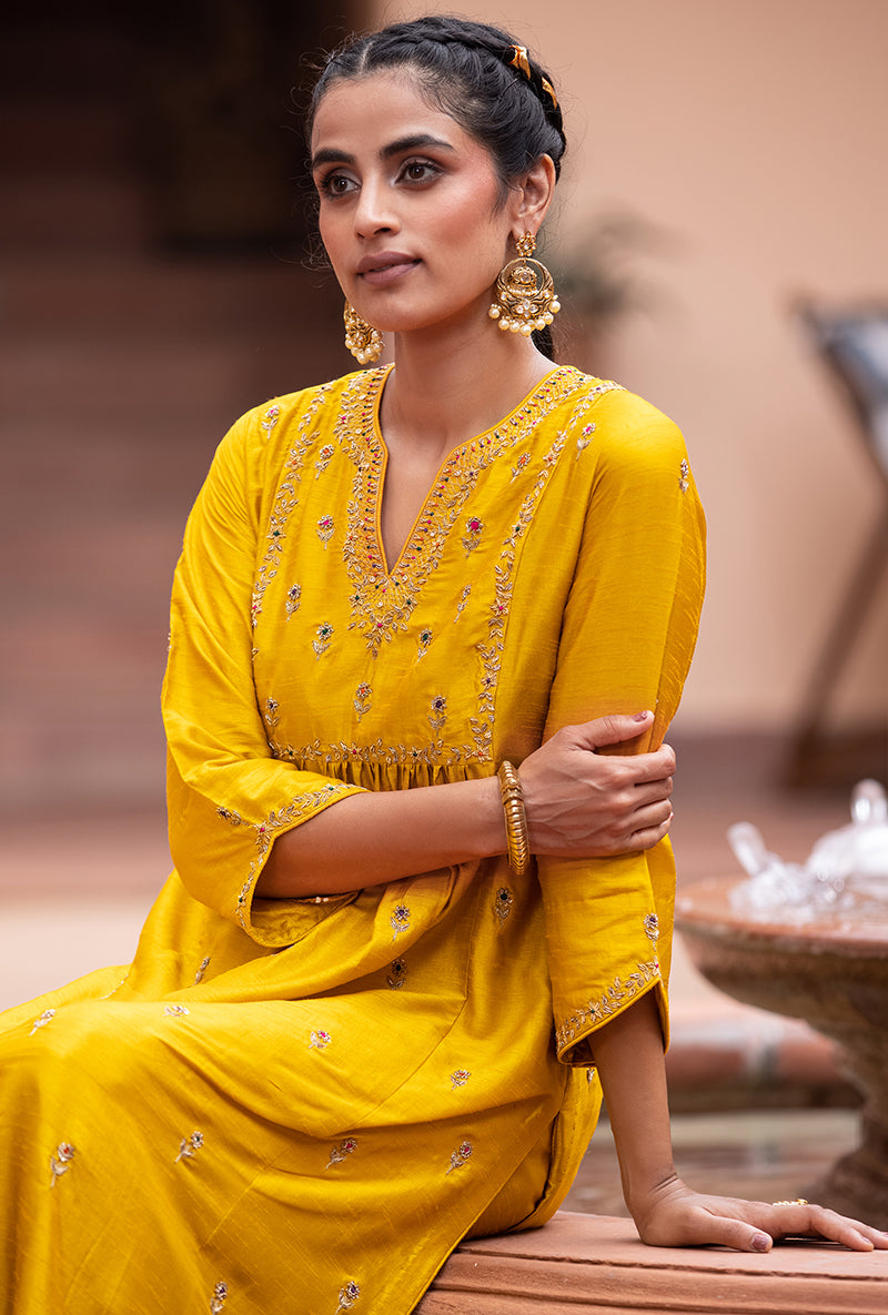 Yellow Zardozi Sitara Husna Kurta Set