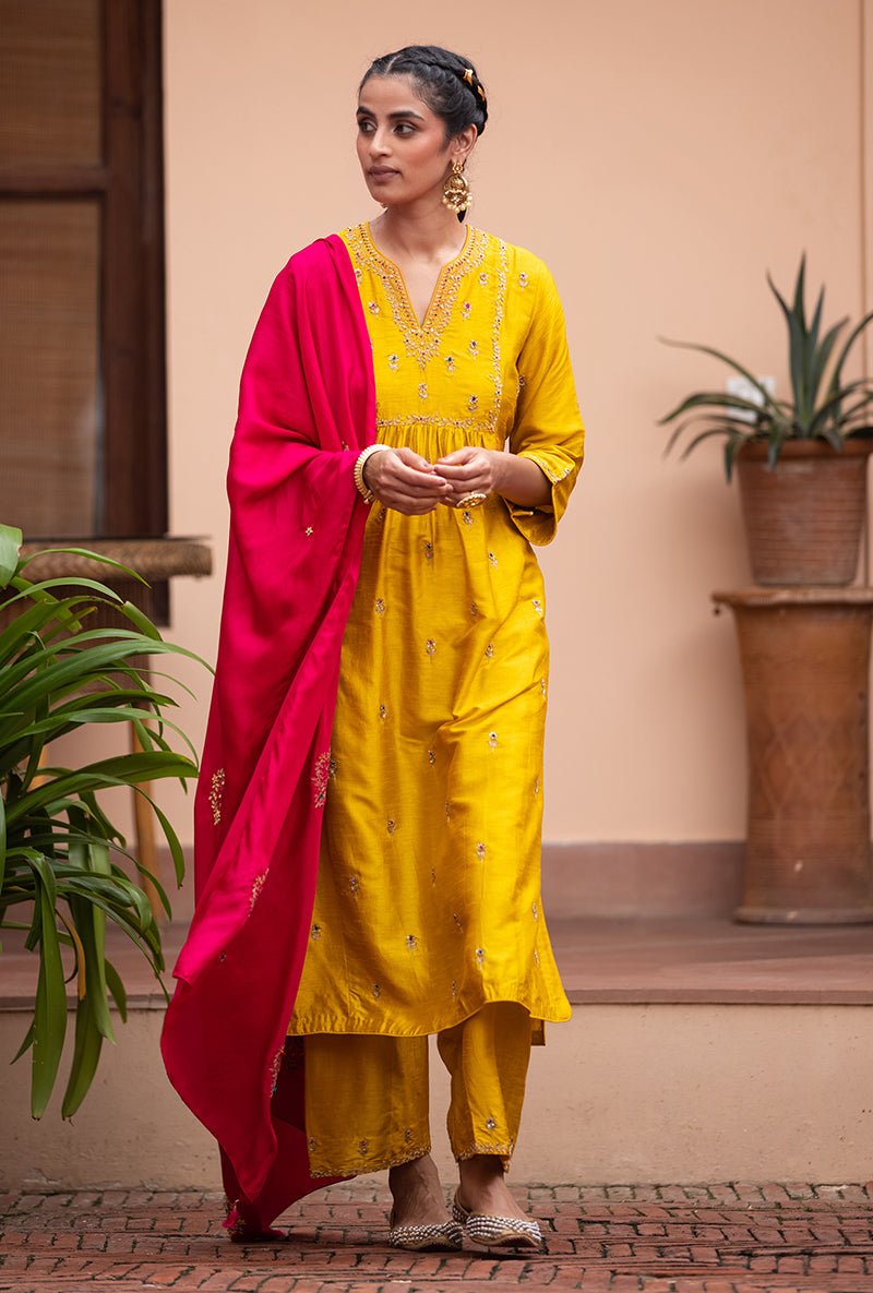 Yellow Zardozi Sitara Husna Kurta Set