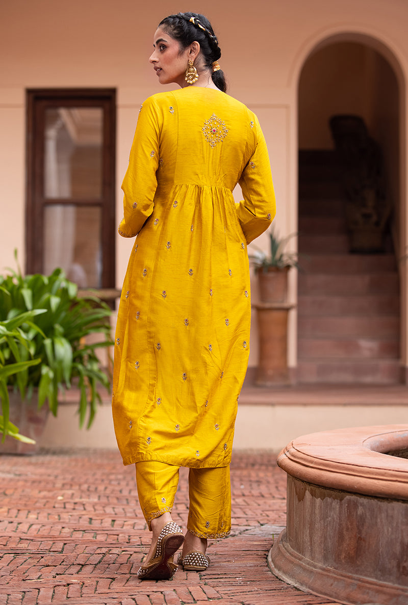 Yellow Zardozi Sitara Husna Kurta Set