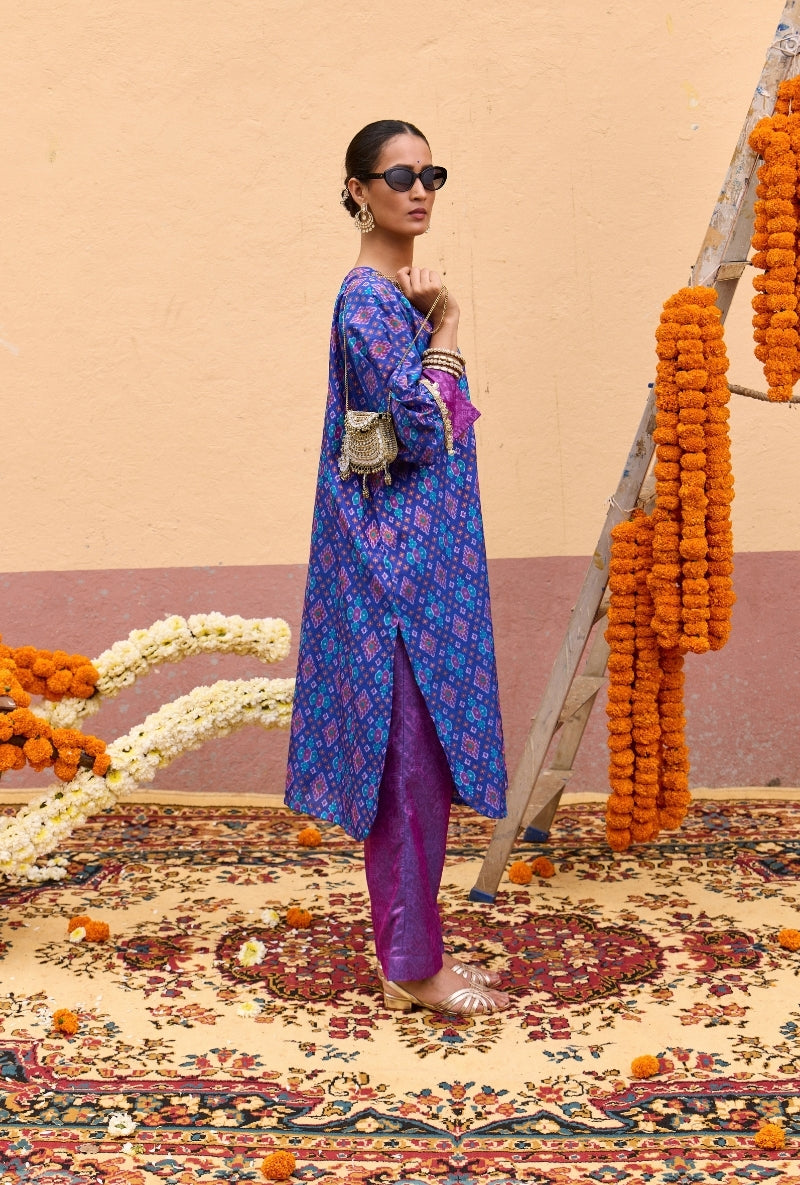 Blue Ikat Oorja Kaftan Set