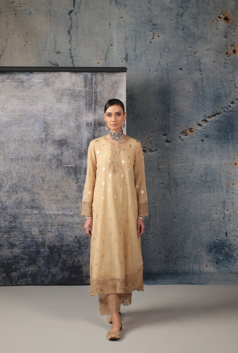Ivory Banarsi Dori Work Nihira Kurta Set