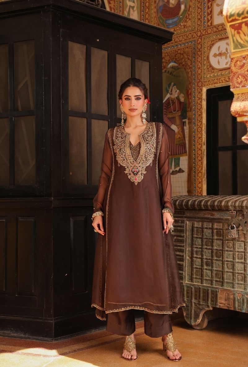 Brown Pakhi Yoke Pheran Long Mehfil Kurta Set