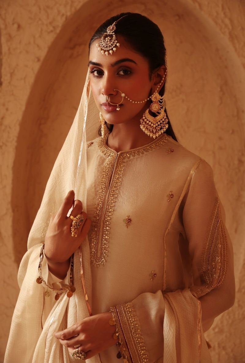 Ivory Short Pheran Nihira Kurta Set