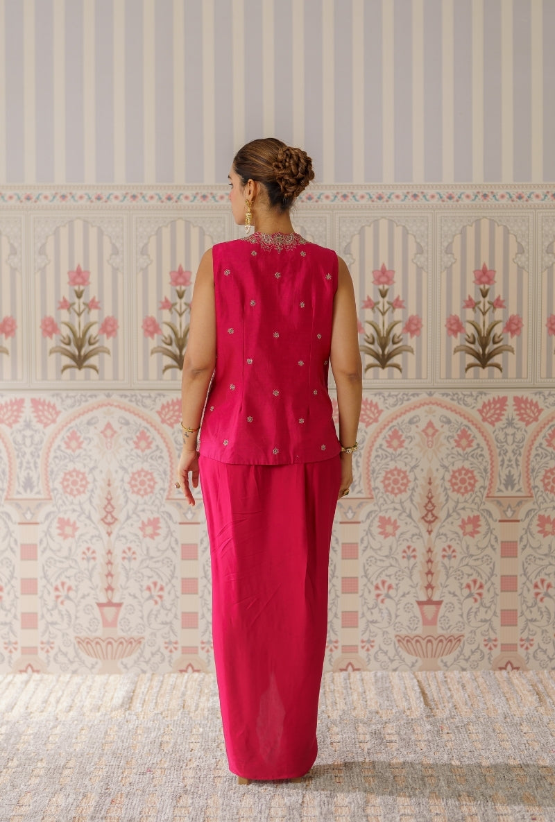 Red Heavy Embroidered Sleeveless Mallika Jacket Set