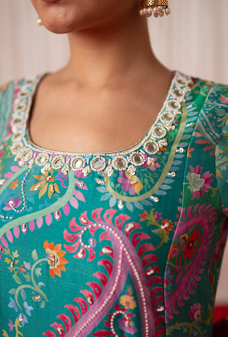 Green Embroidered Side Panel Kikli Kurta Set