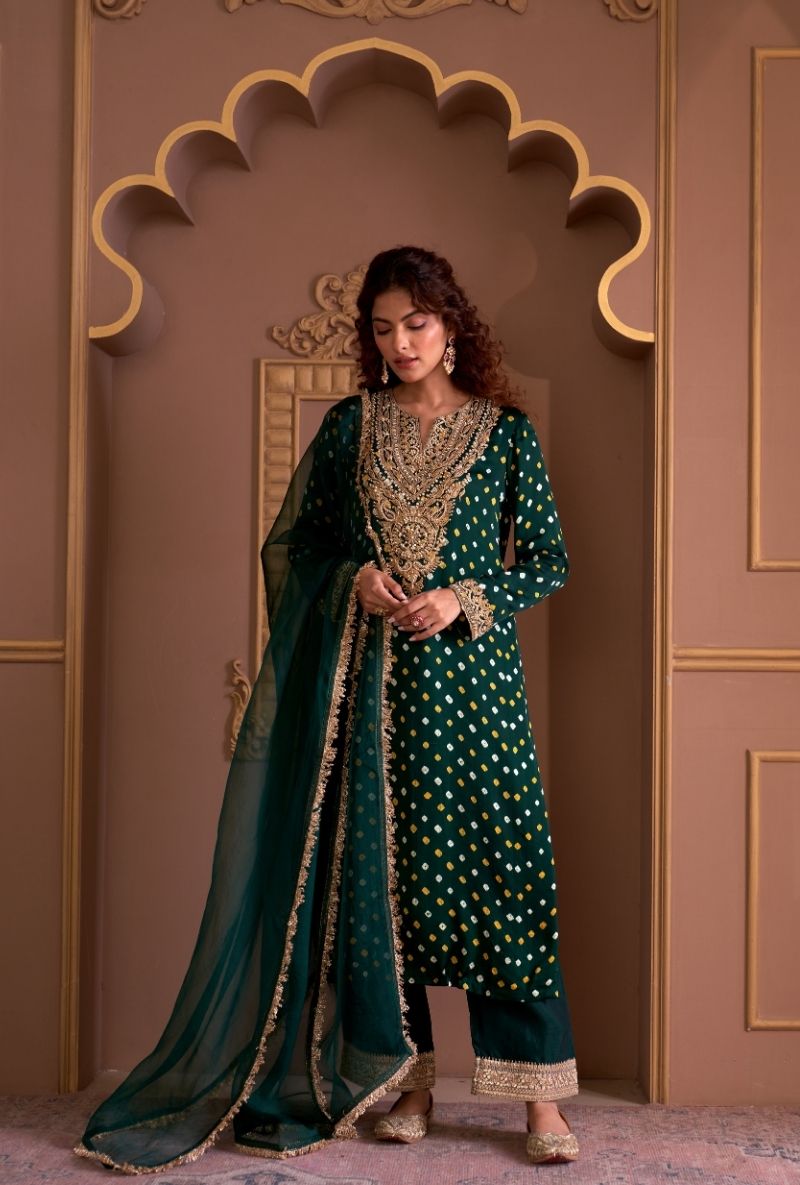 Green Bandhej Rasia Kurta Set