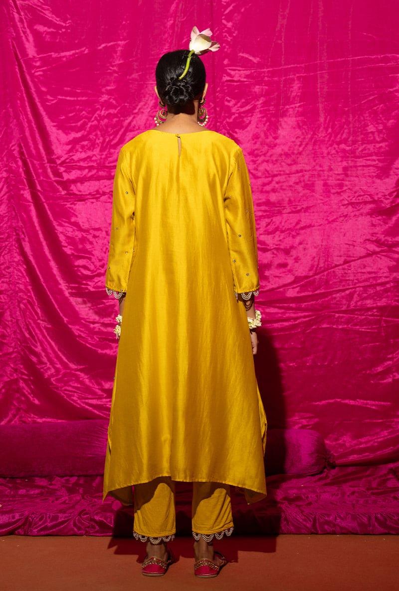 Yellow Peacock Motif Kamli Kurta Set